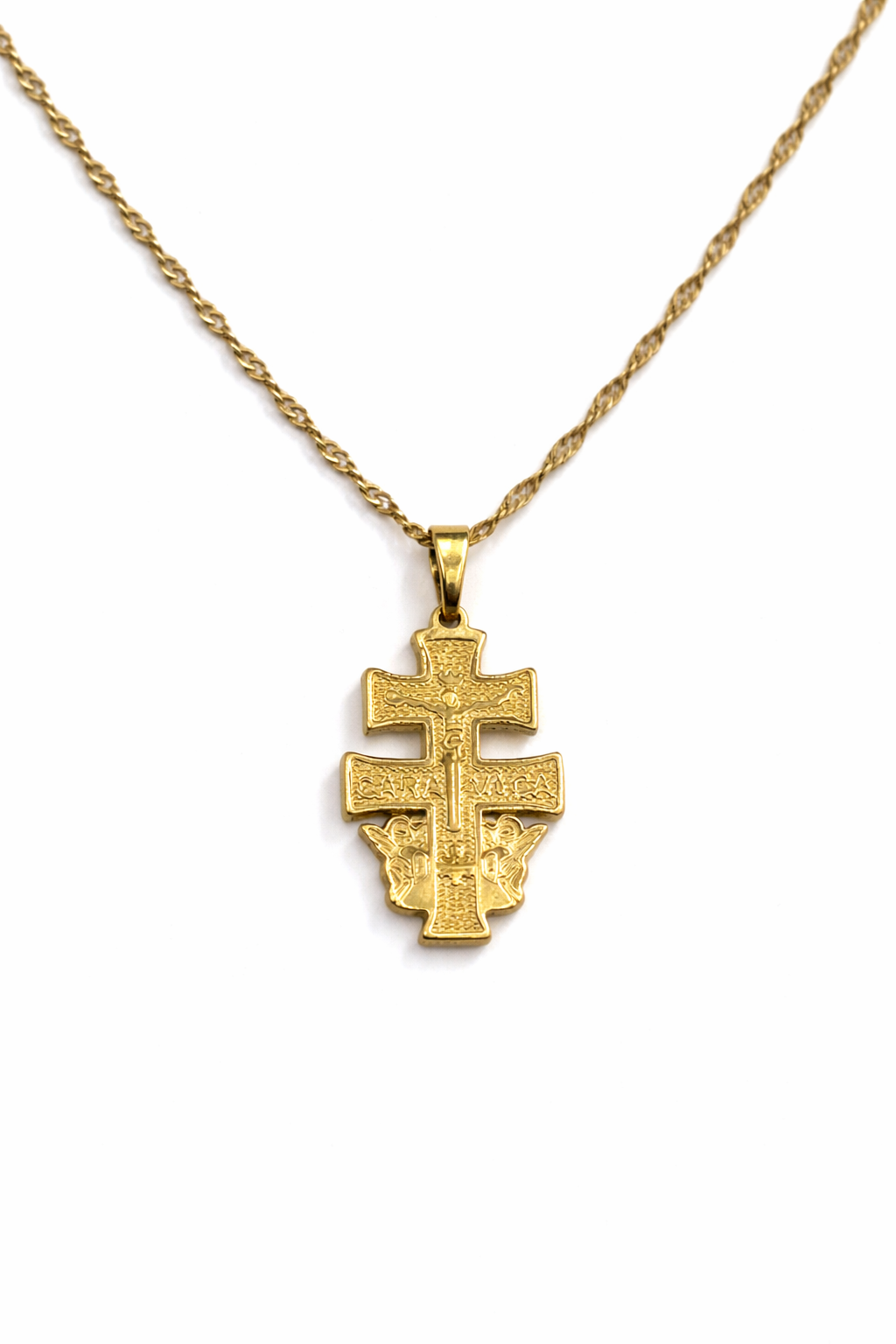 Collar cruz Caravaca dorado acero inoxidable chapado oro 24K Sentidos Barcelona resistente agua