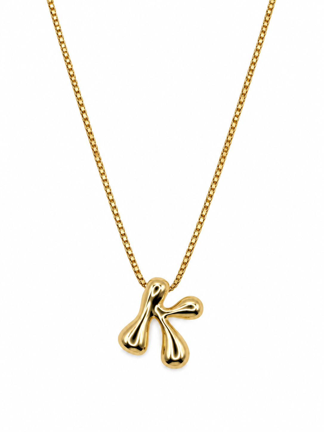 COLLIER AVEC INITIALE