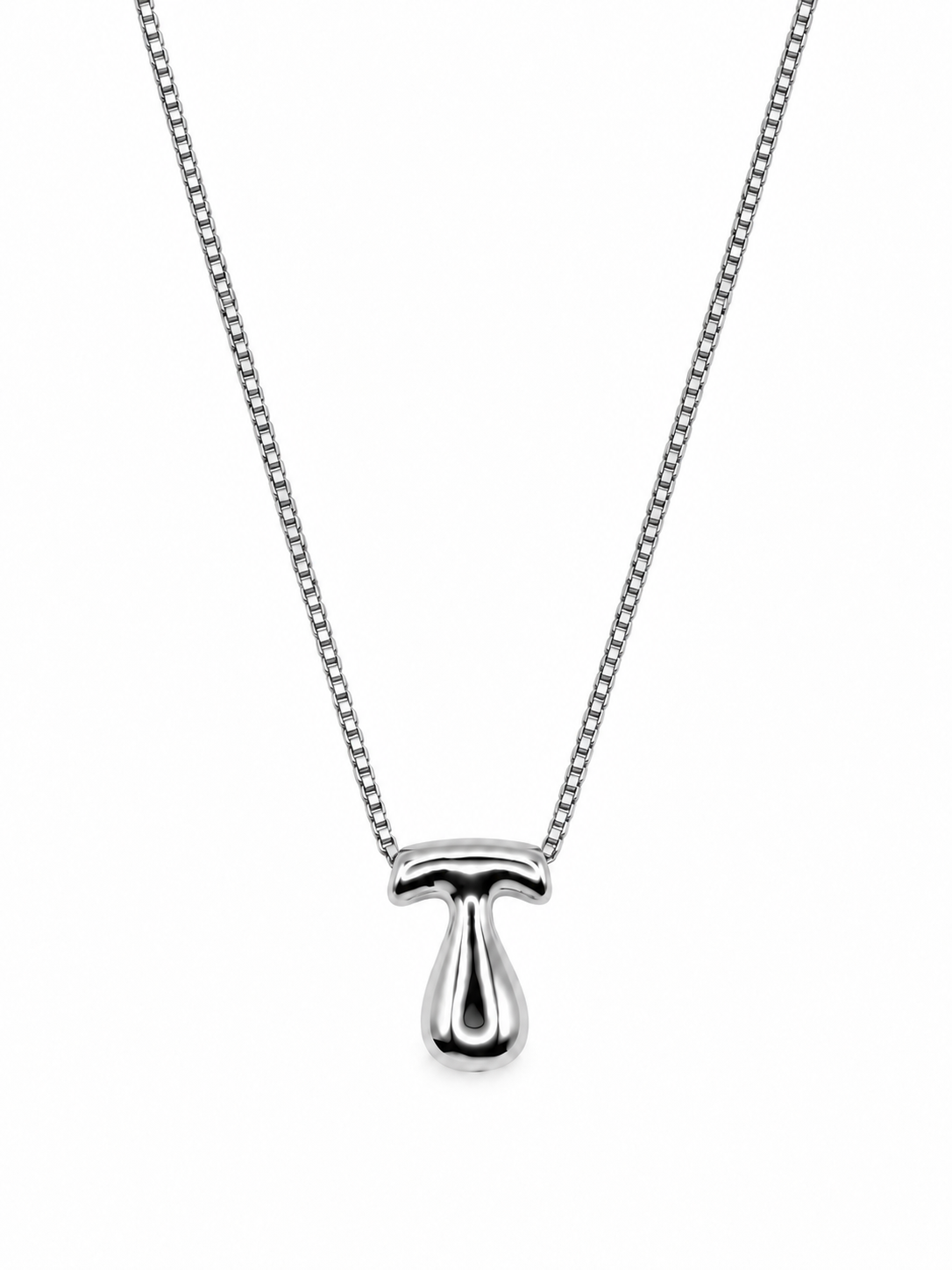 COLLIER AVEC INITIALE