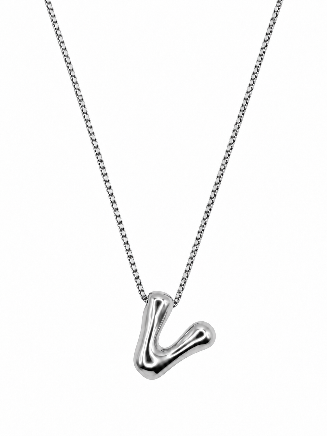 COLLIER AVEC INITIALE