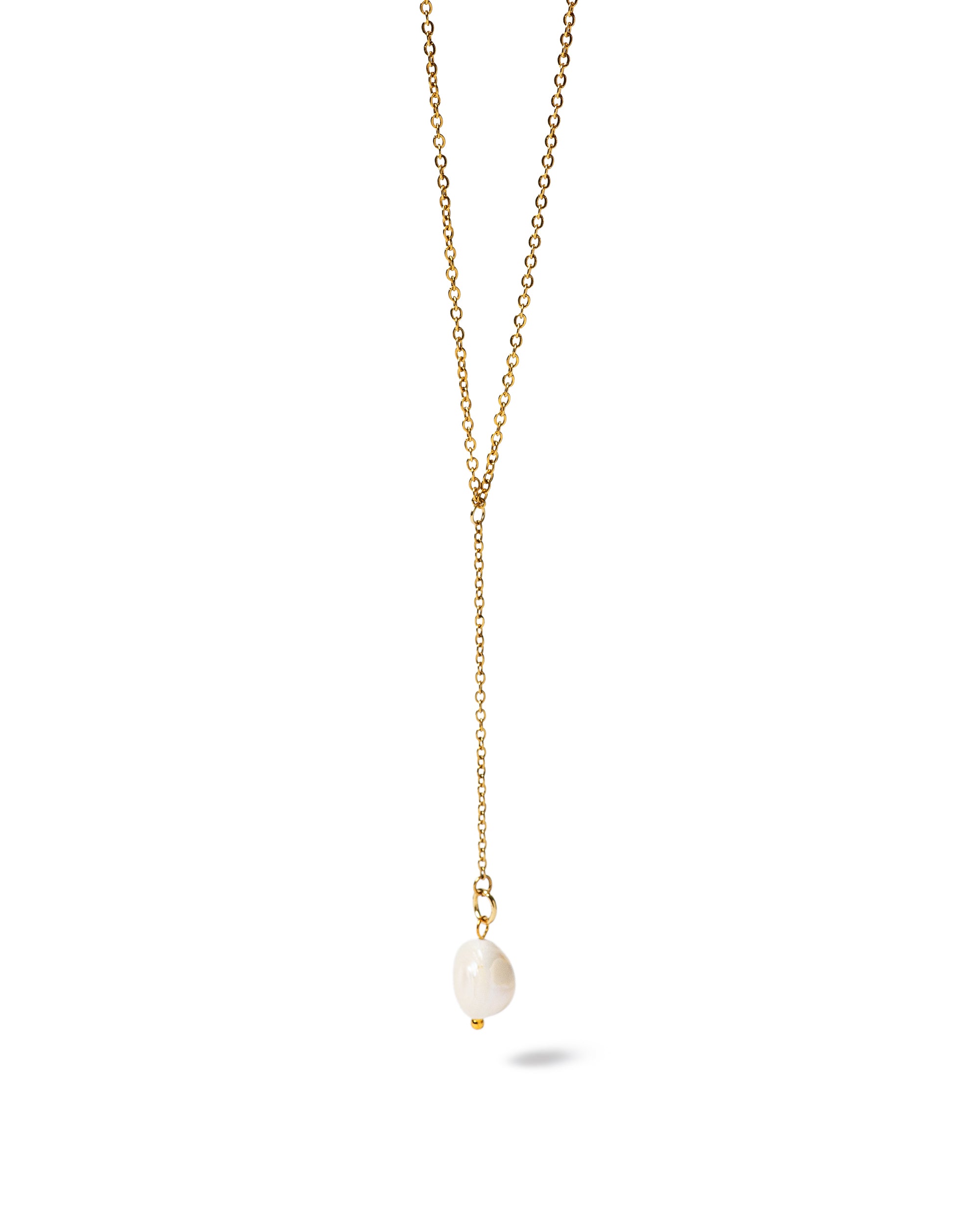 DIVINE PEARL NECKLACE