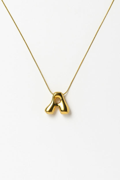 INITIAL NECKLACE