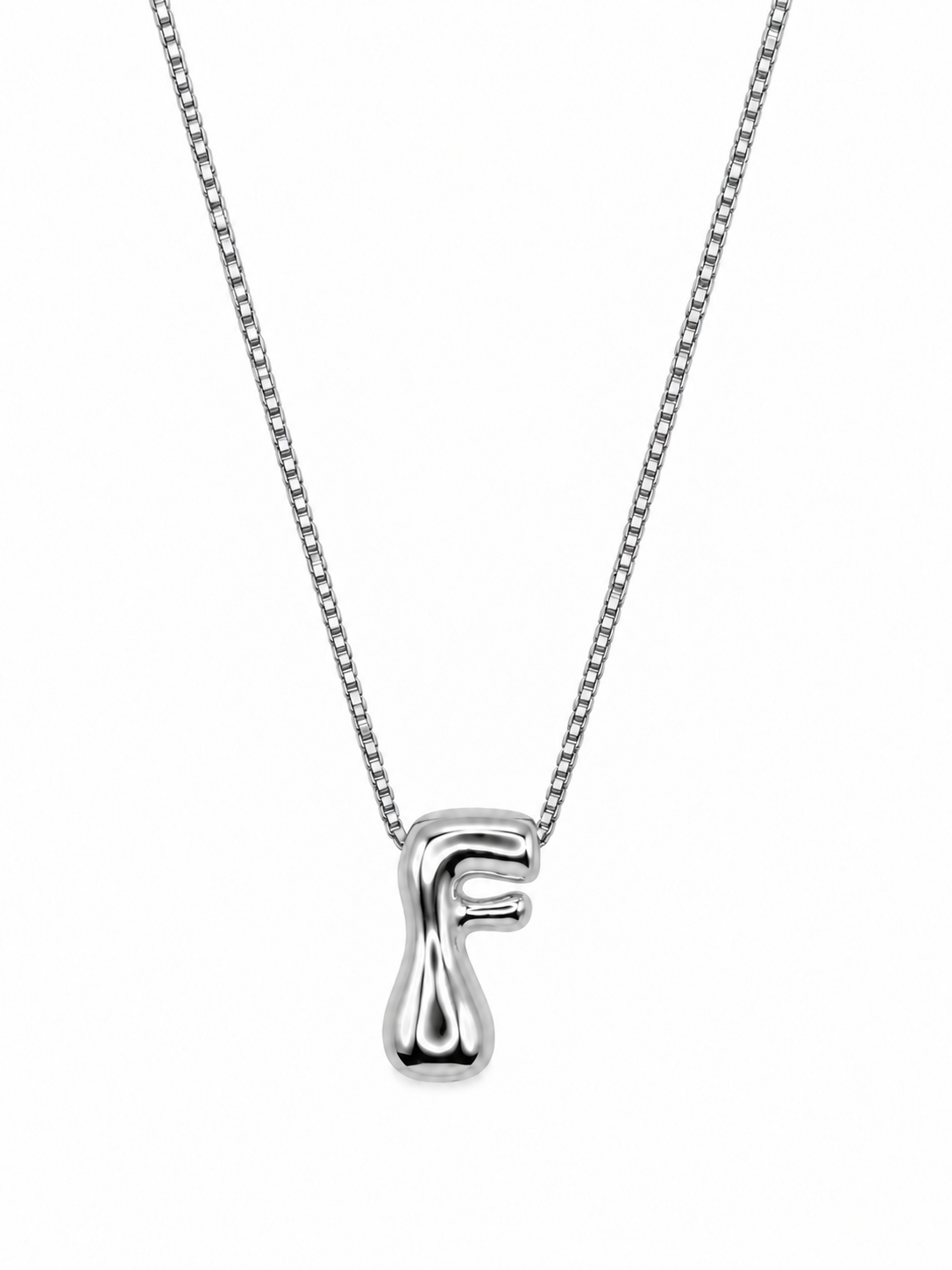 COLLIER AVEC INITIALE