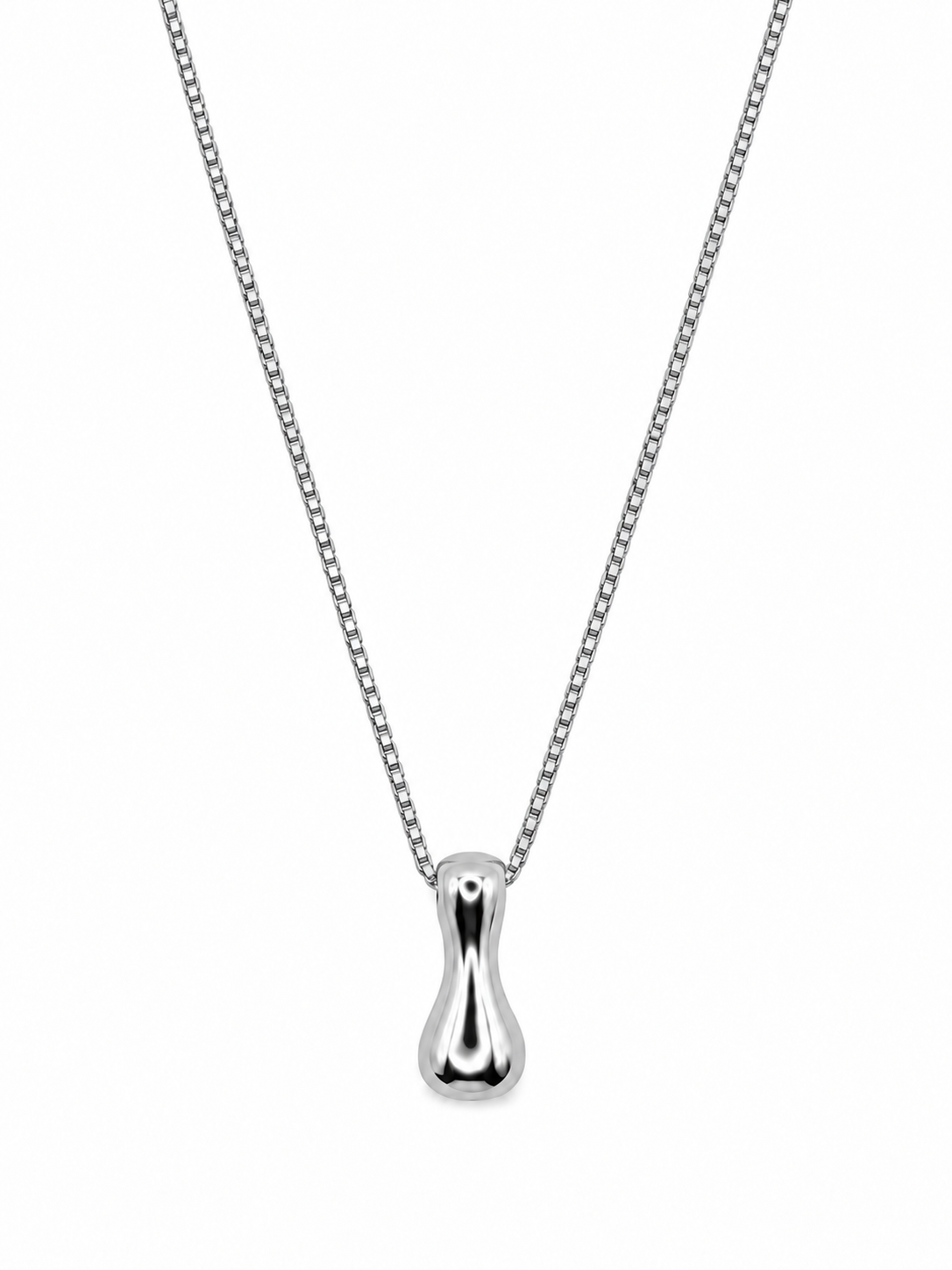 COLLIER AVEC INITIALE