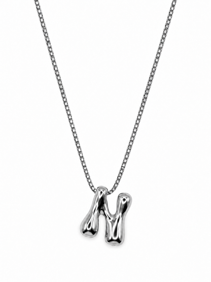 COLLIER AVEC INITIALE