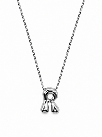 COLLIER AVEC INITIALE