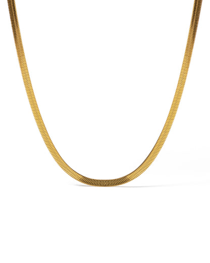 FEATURE GOLD NECKLACE