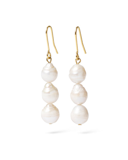 TRIPLE PEARL EARRINGS
